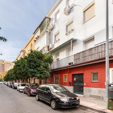 Holi-Rent Padre Isla Apartment Seville Exterior photo